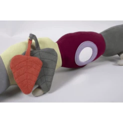 Filibabba Activiteit Knuffel Lilli De Larve -Kinderspeelgoed Winkel filibabba activiteit knuffel lilli de larve a360297 4