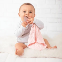 Nattou Bijtring + Knuffeldoekje Roze -Kinderspeelgoed Winkel nattou bijtring knuffeldoekje roze a309554 1