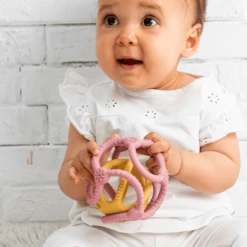 Nattou Set Ballen Oudroze + Curry -Kinderspeelgoed Winkel nattou set ballen oudroze curry a344250 4