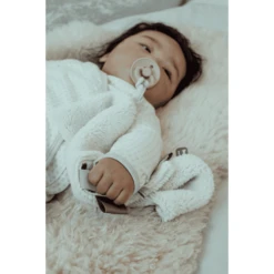 Snoozebaby ORGANIC Comfort Speelgoed - Lief Dream Ing, Stone Beige 11 Snoozebaby ORGANIC Comfort Speelgoed - Lief Dream Ing, Stone Beige -Kinderspeelgoed Winkel snoozebaby organic comfort speelgoed lief dream ing stone beige a351990 4