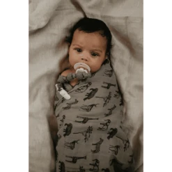 Snoozebaby Organic Fopspeenriem Storm Grey -Kinderspeelgoed Winkel snoozebaby organic fopspeenriem storm grey a351825 3