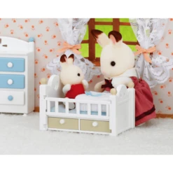 Sylvanian Families® Babys Chocolate Rabbit Babyset -Kinderspeelgoed Winkel sylvanian families babys chocolate rabbit babyset a136451 3
